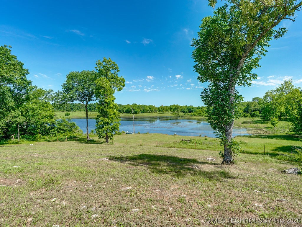 24008 County Road 3520 Fitzhugh OK 74843