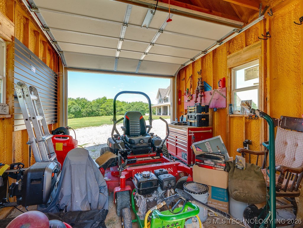24008 County Road 3520 Fitzhugh OK 74843