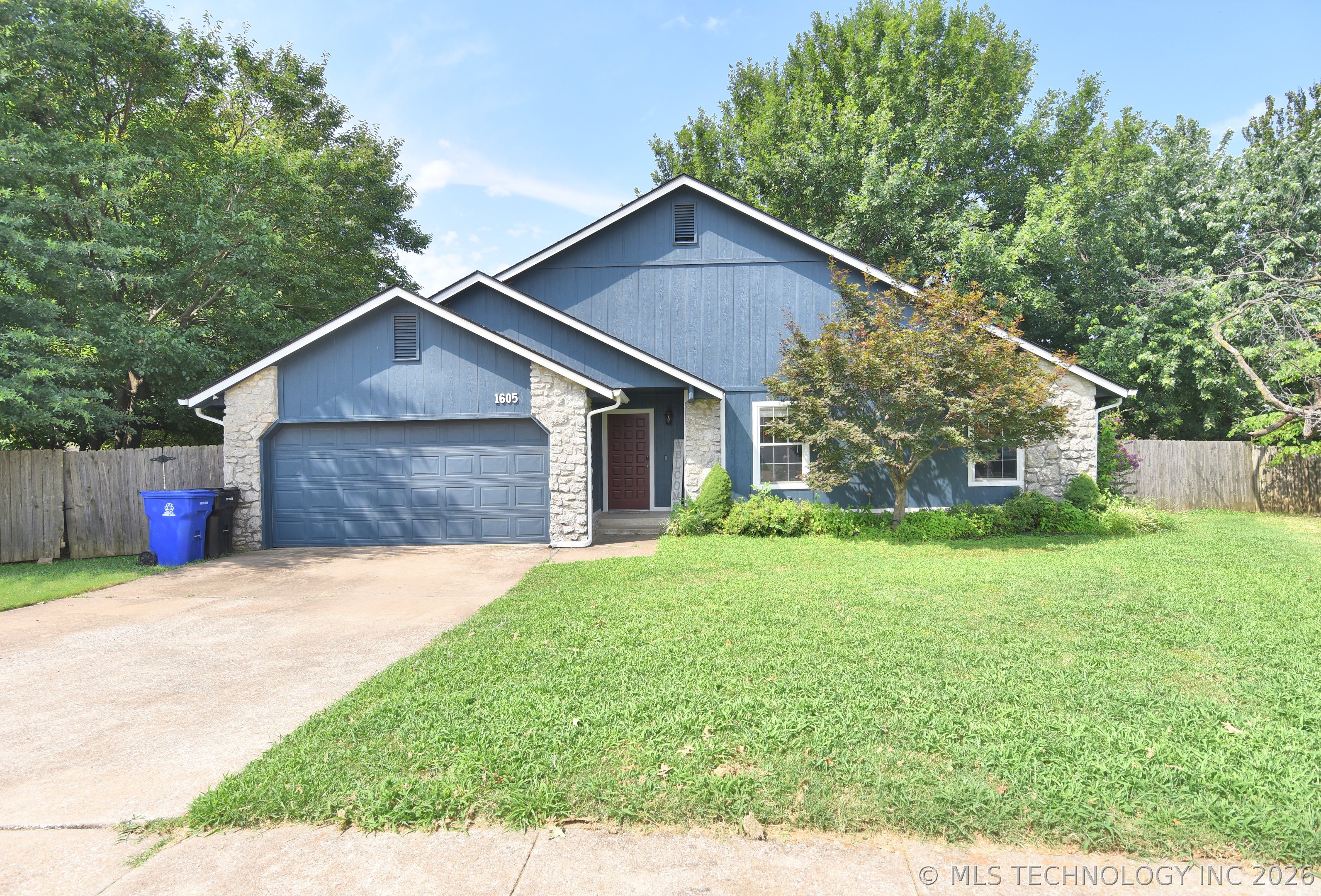1605 W Roanoke Street Broken Arrow OK 74011
