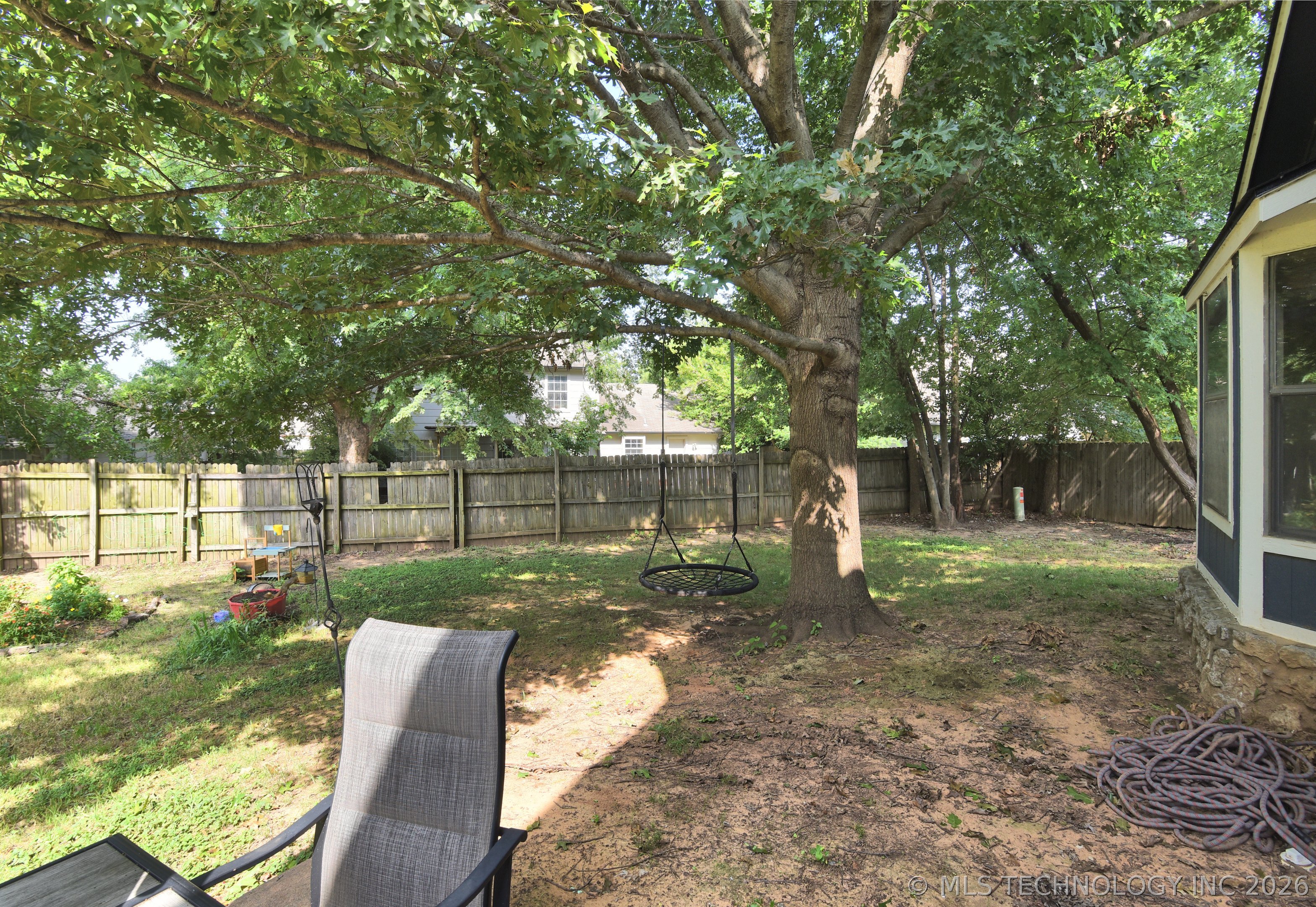 1605 W Roanoke Street Broken Arrow OK 74011