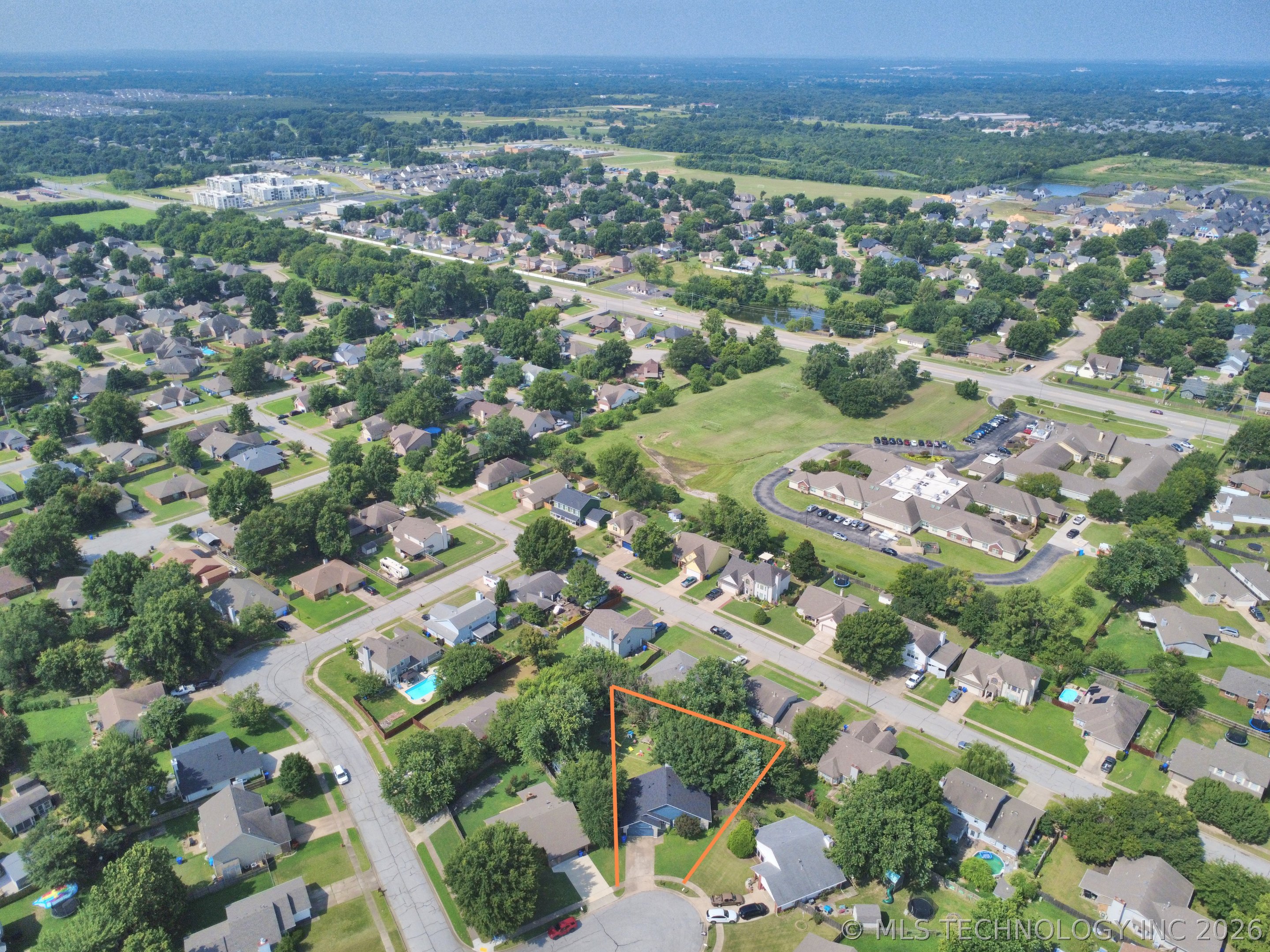 1605 W Roanoke Street Broken Arrow OK 74011