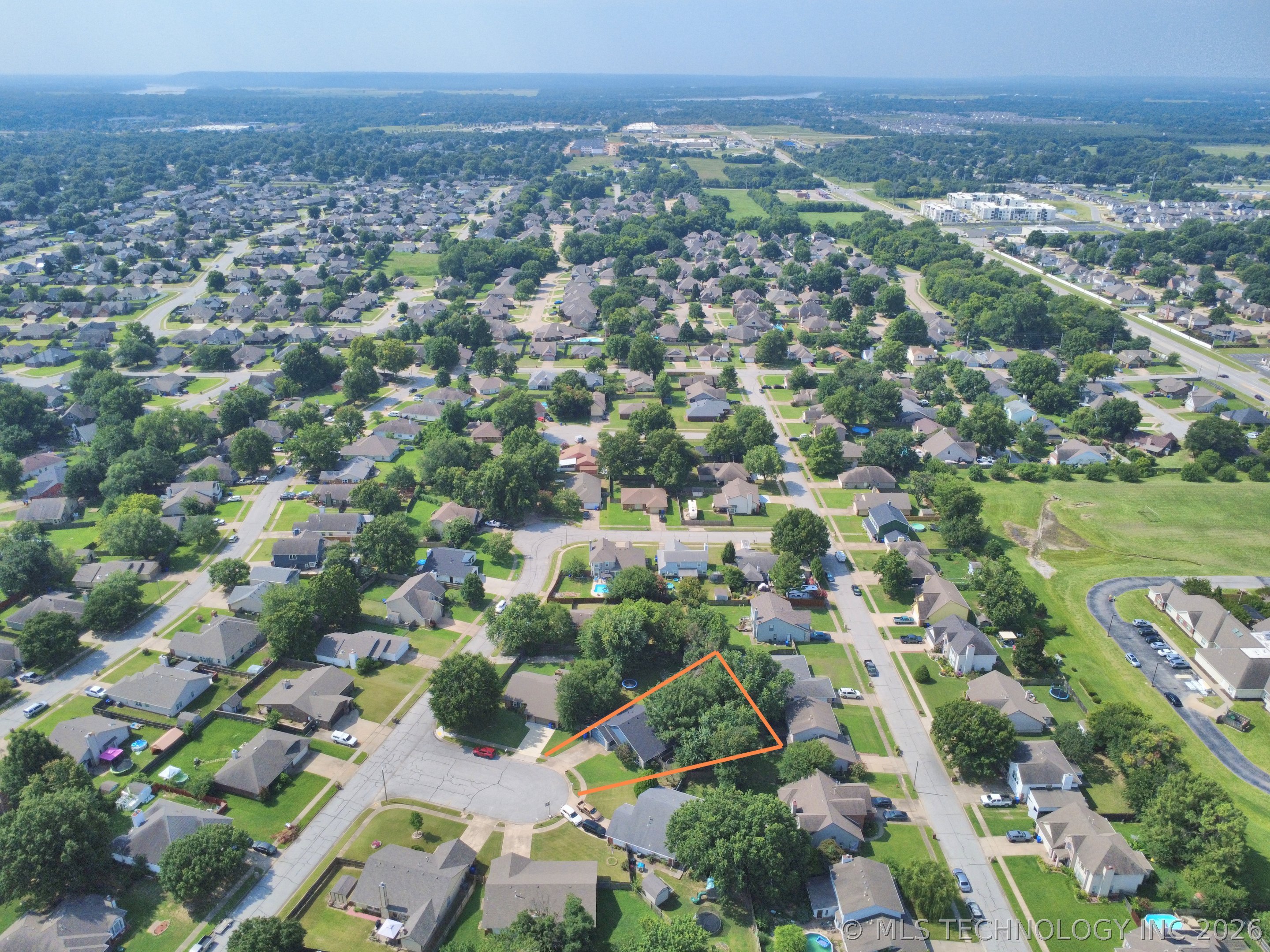 1605 W Roanoke Street Broken Arrow OK 74011