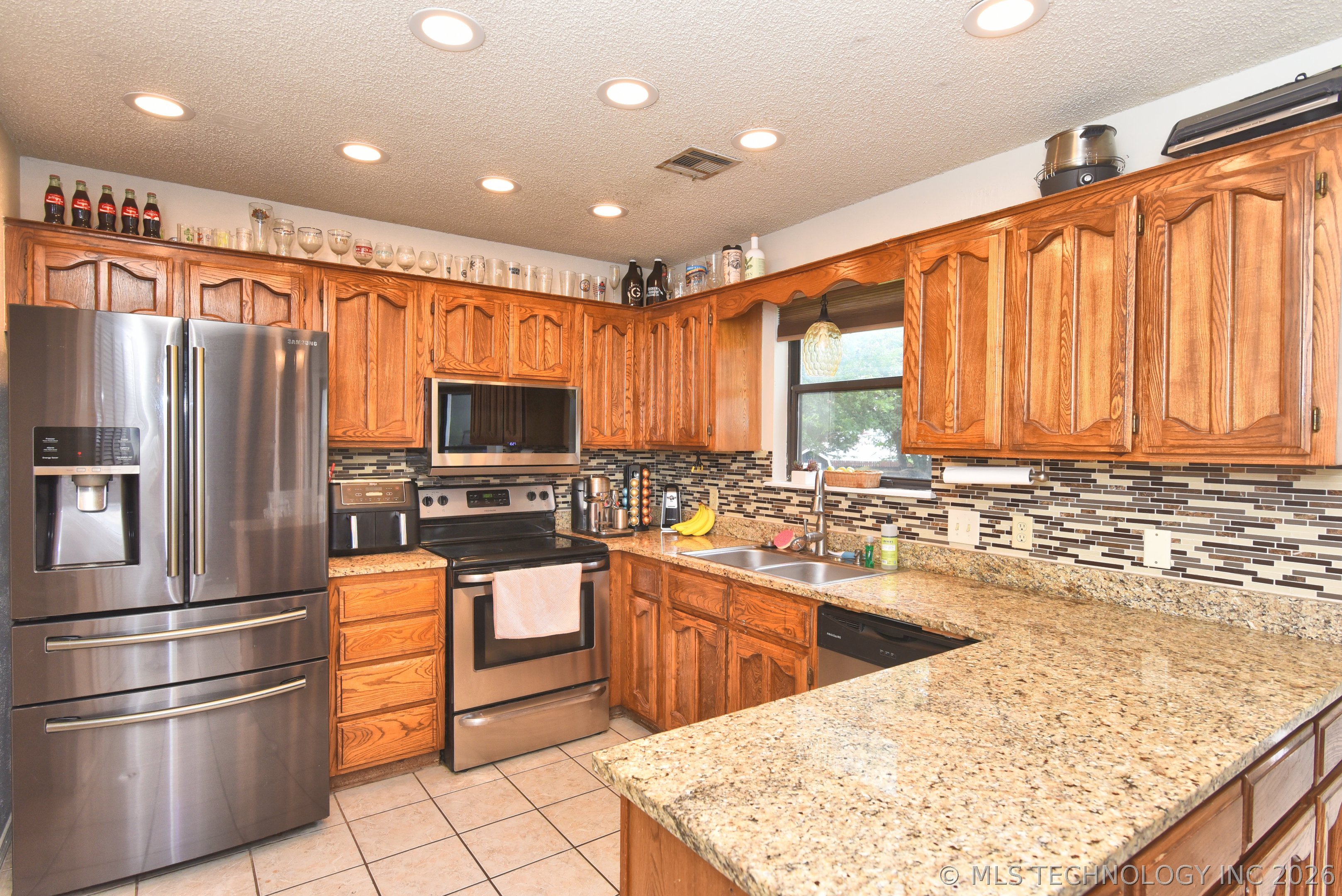 1605 W Roanoke Street Broken Arrow OK 74011