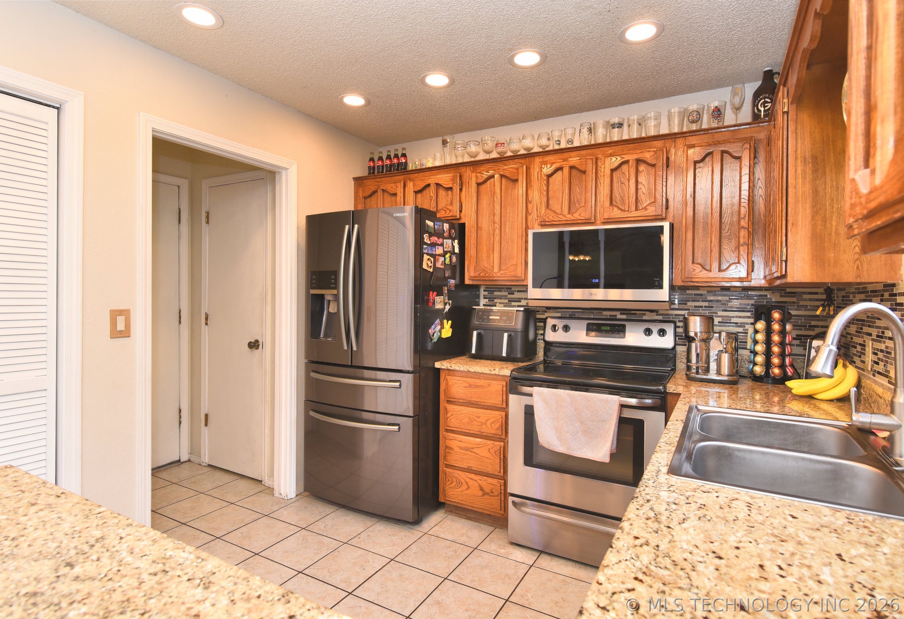 1605 W Roanoke Street Broken Arrow OK 74011