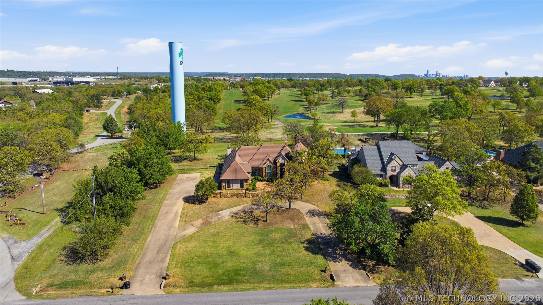 4825 W Oak Leaf Drive Tulsa OK 74132