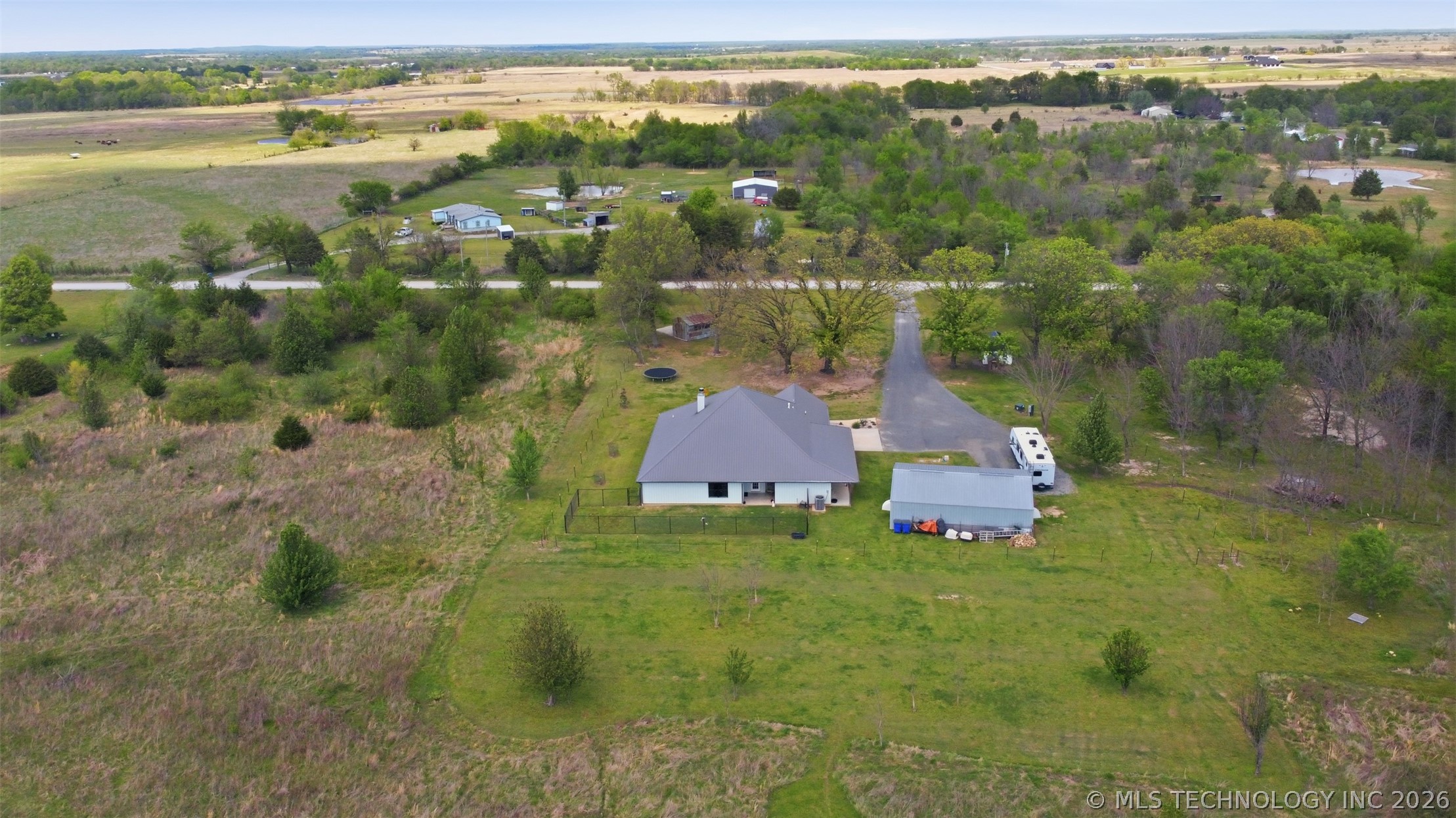 37810 E 211th Street S Porter OK 74454