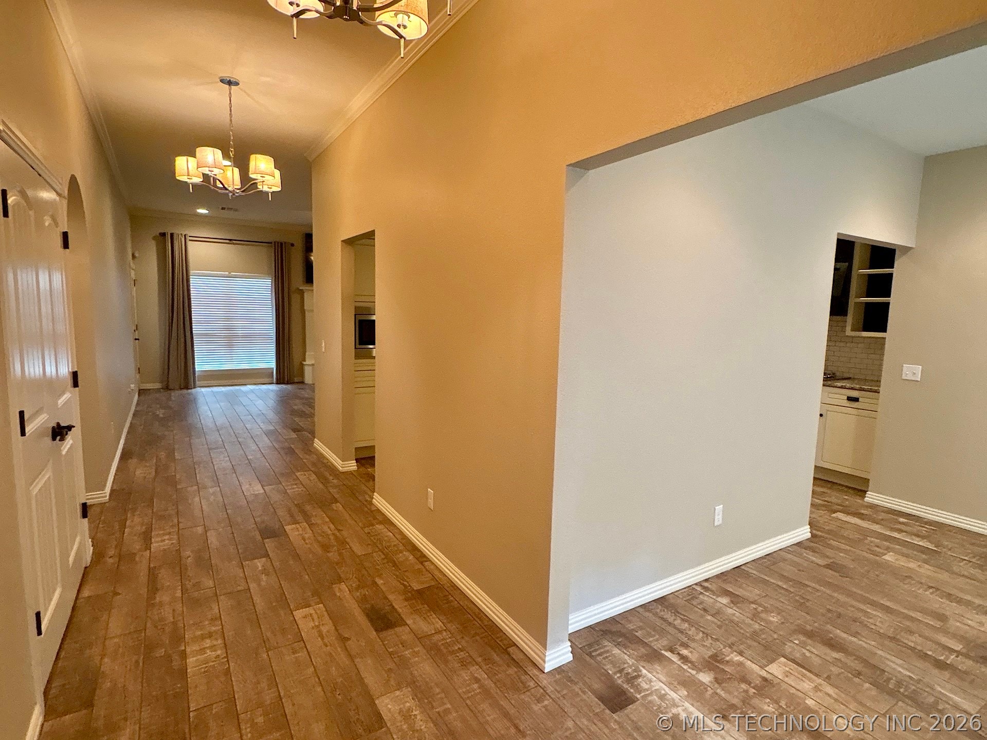 909 S Country Club Drive Cushing OK 74023