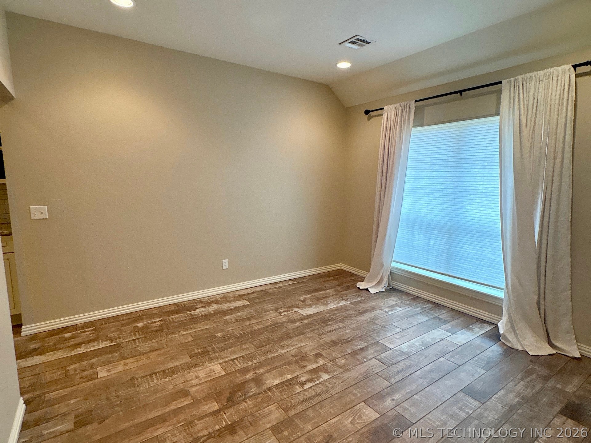 909 S Country Club Drive Cushing OK 74023