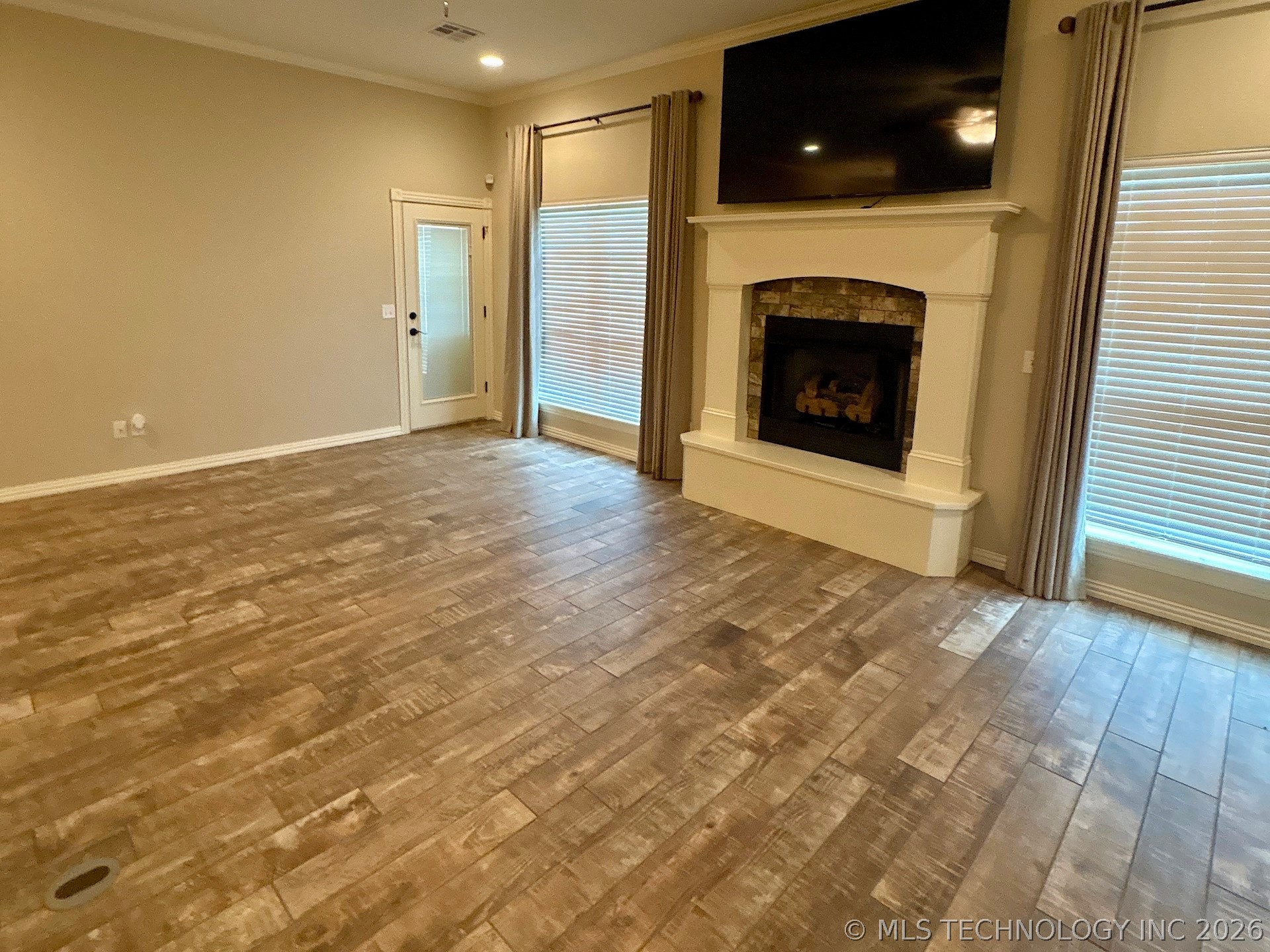 909 S Country Club Drive Cushing OK 74023