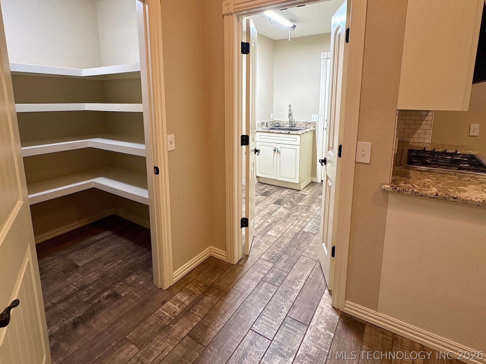 909 S Country Club Drive Cushing OK 74023