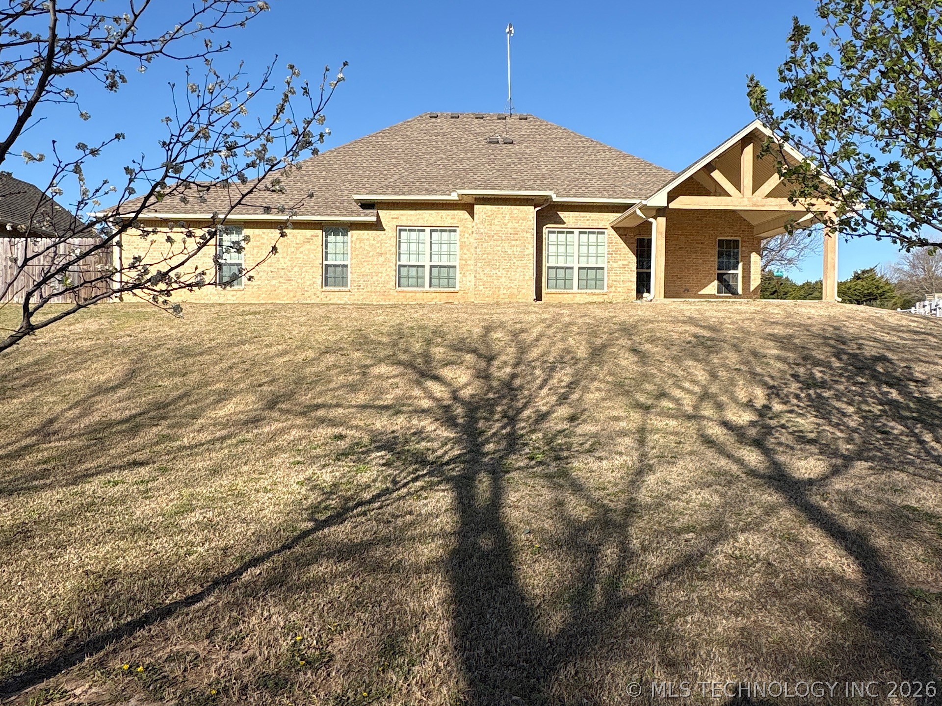 909 S Country Club Drive Cushing OK 74023