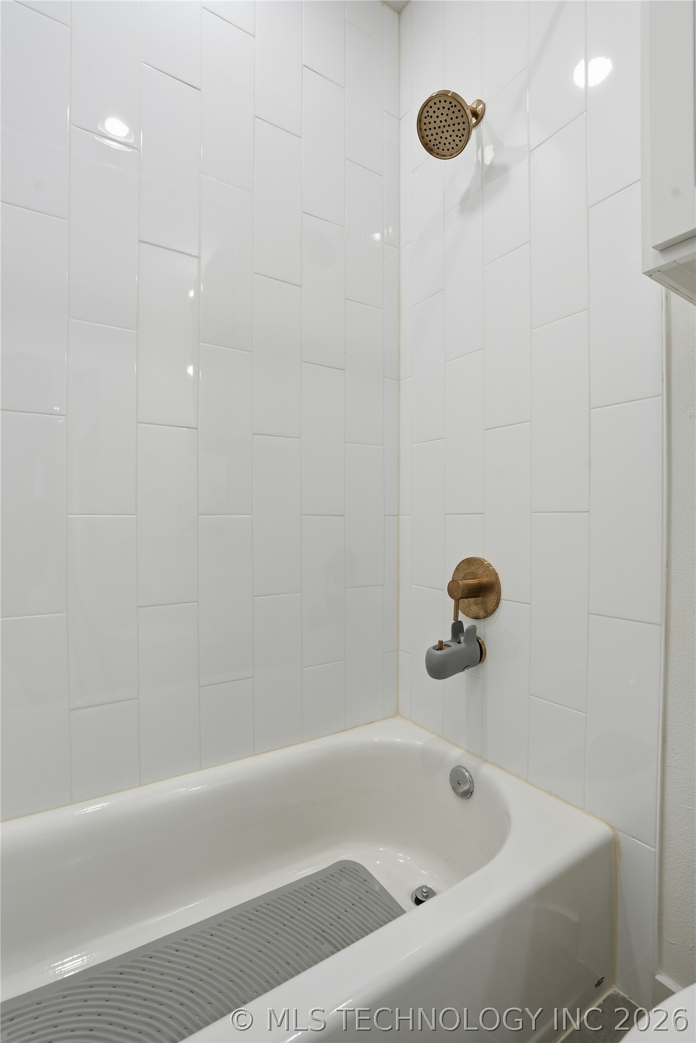 2714 Falls Bend Drive Sapulpa OK 74066