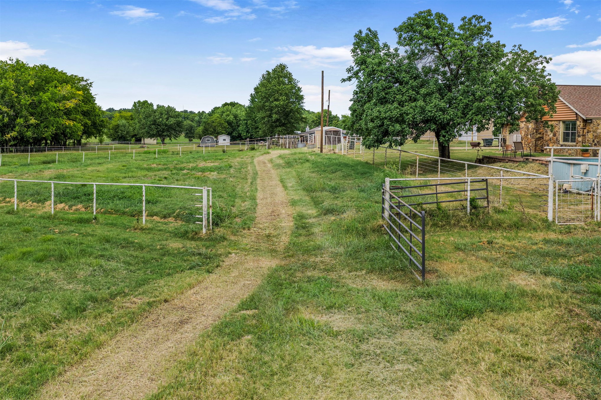 18456 S 4150 Road Claremore OK 74017