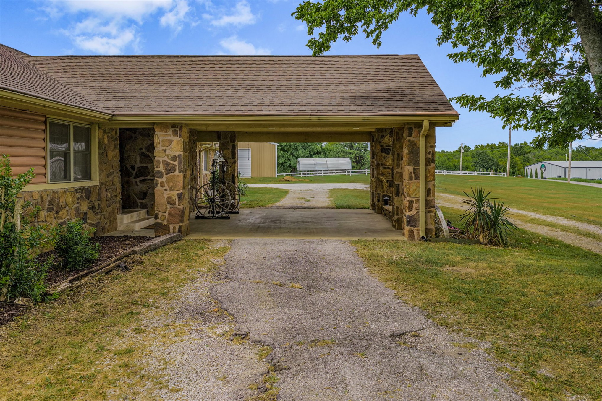 18456 S 4150 Road Claremore OK 74017