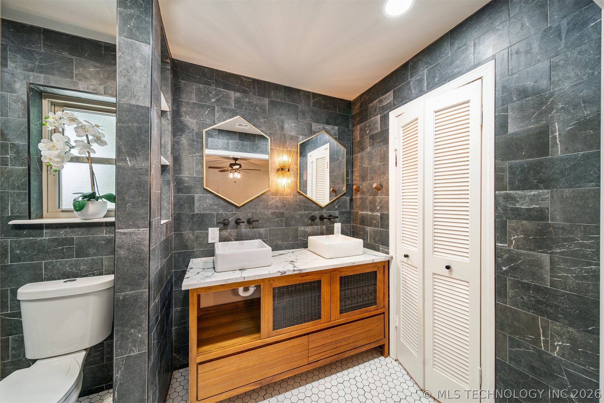 7120 E 69th Street Tulsa OK 74133