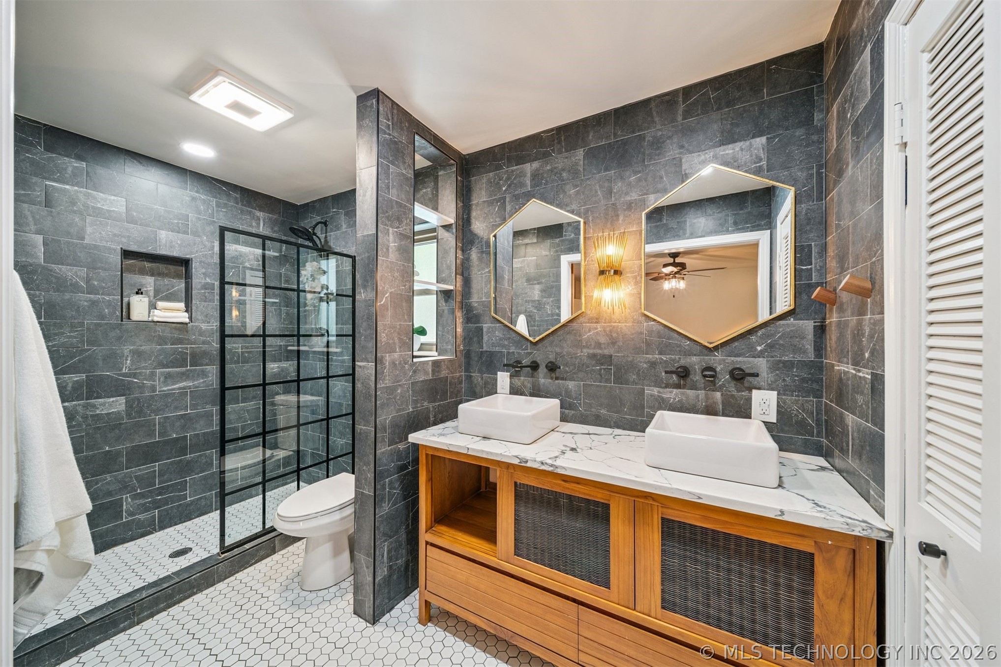 7120 E 69th Street Tulsa OK 74133