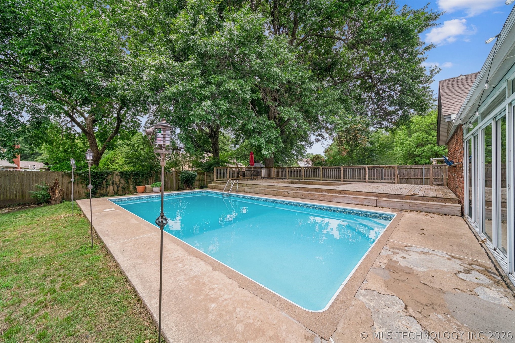 7120 E 69th Street Tulsa OK 74133
