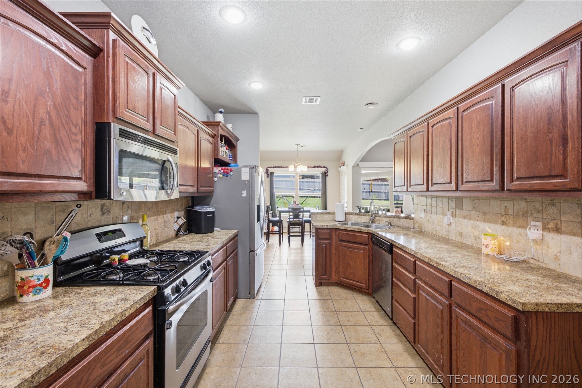 2716 W Pensacola Street Broken Arrow OK 74011