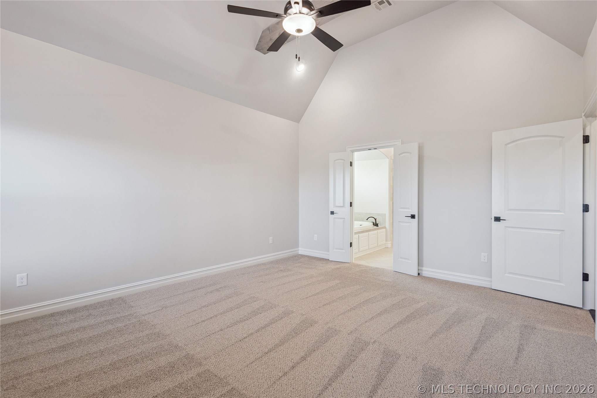 8167 S White Fang Court Broken Arrow OK 74014