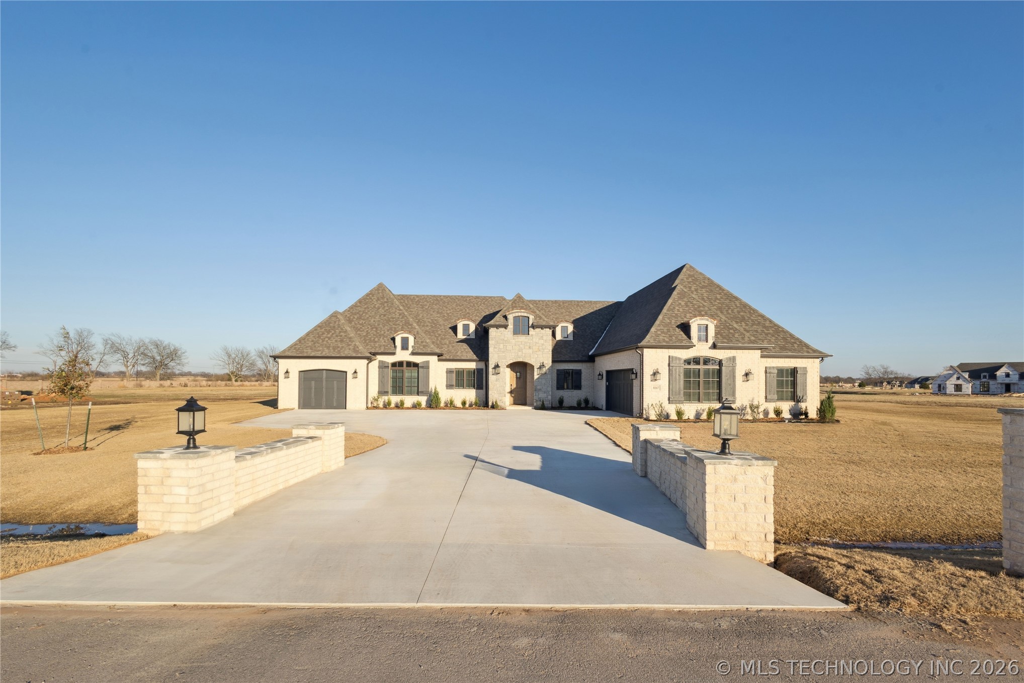 8167 S White Fang Court Broken Arrow OK 74014