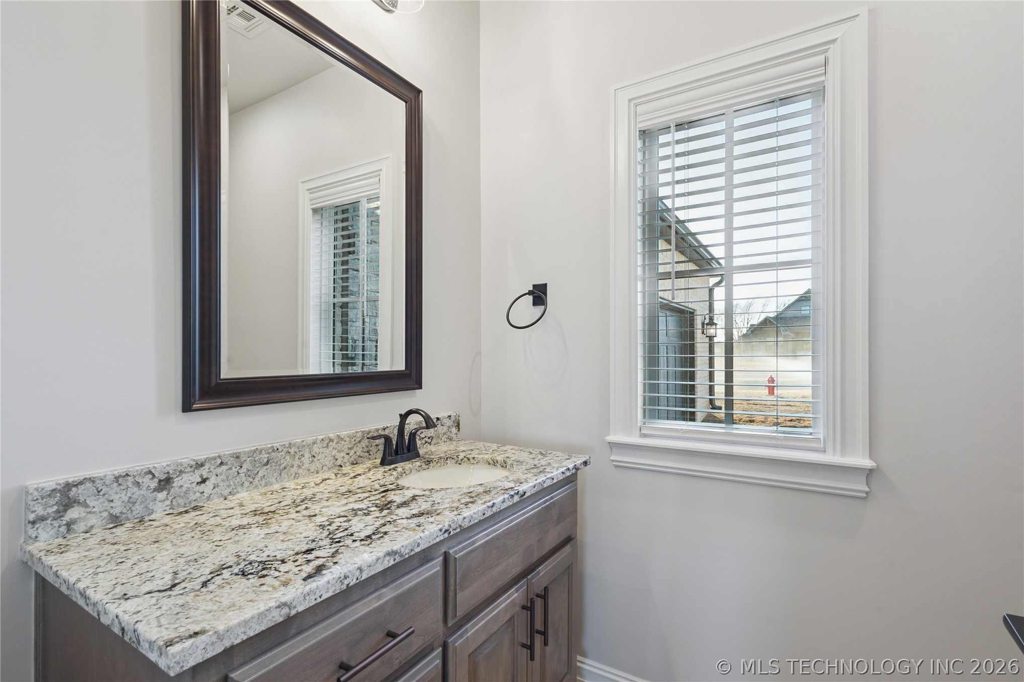 8167 S White Fang Court Broken Arrow OK 74014