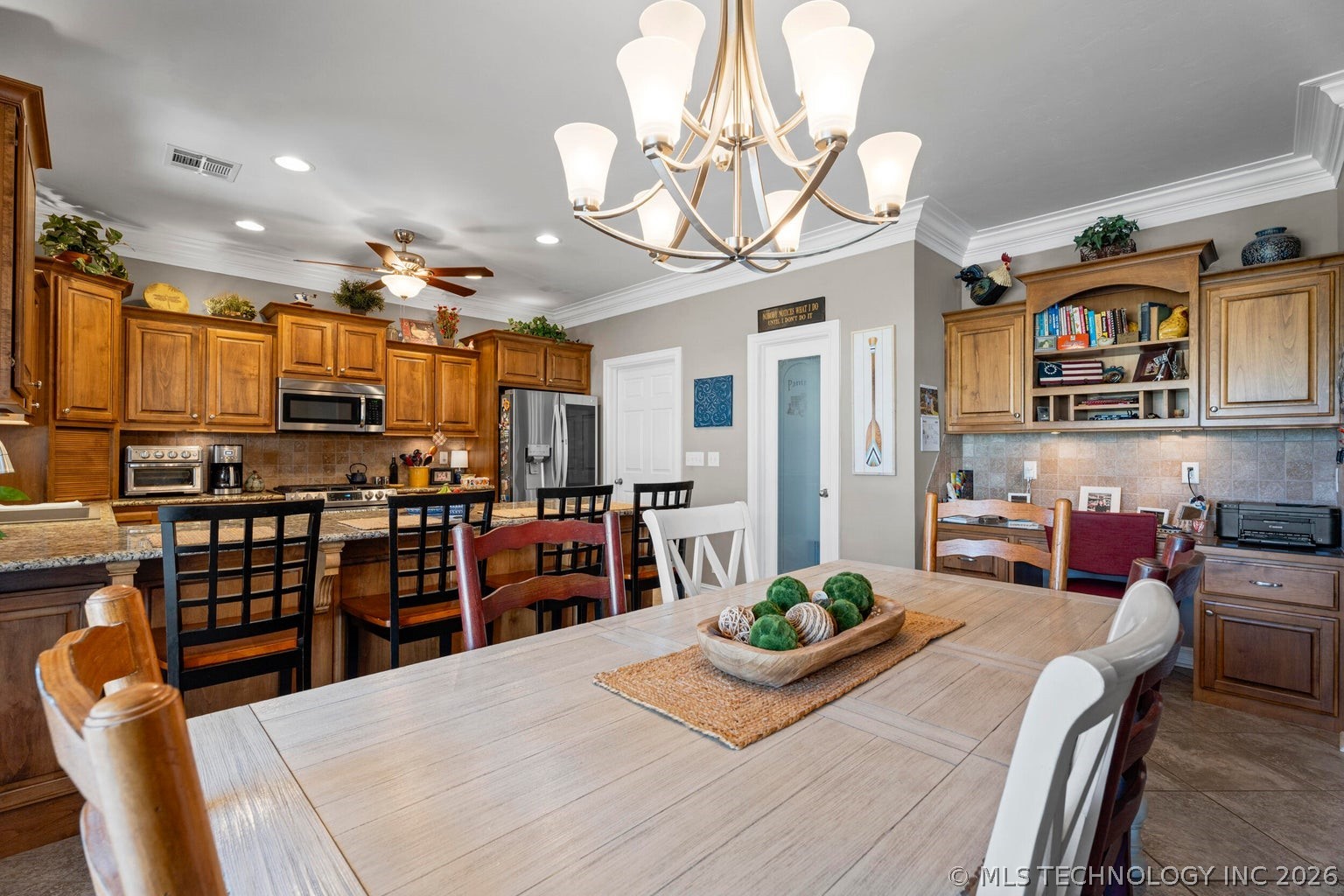 903 E 10th Street Grove OK 74344