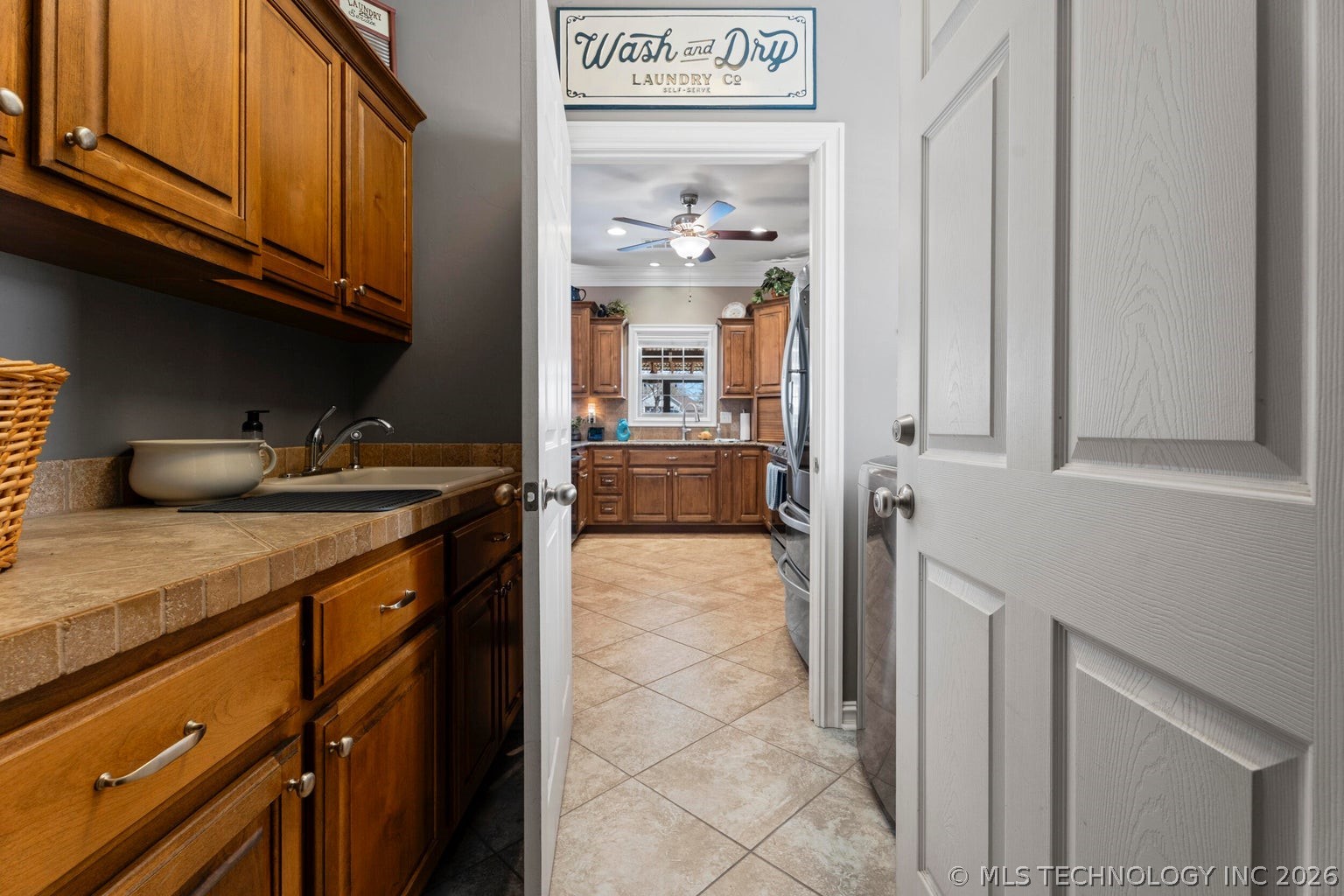 903 E 10th Street Grove OK 74344