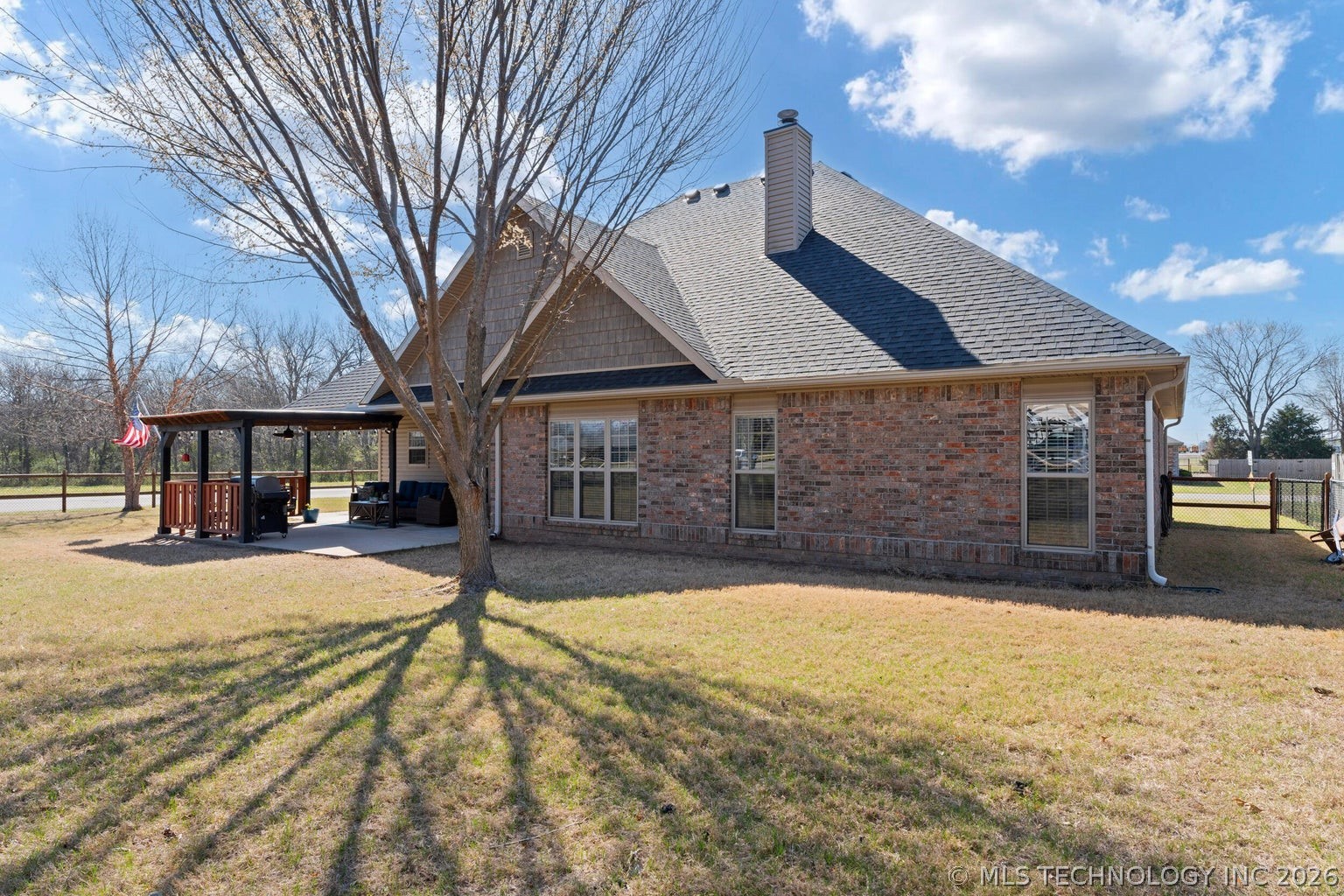 903 E 10th Street Grove OK 74344