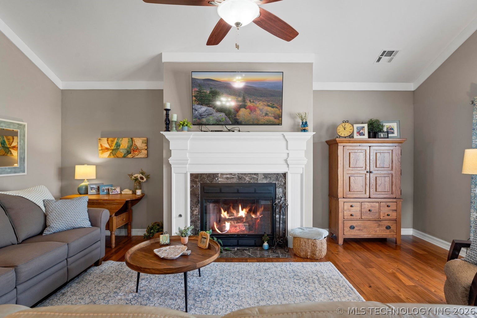 903 E 10th Street Grove OK 74344