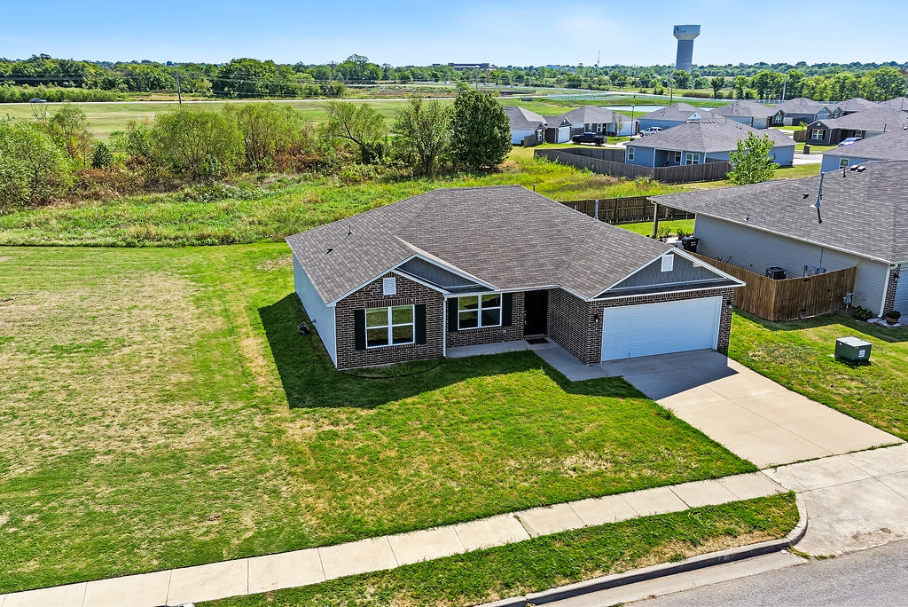 10721 N 101 Avenue E Owasso OK 74055