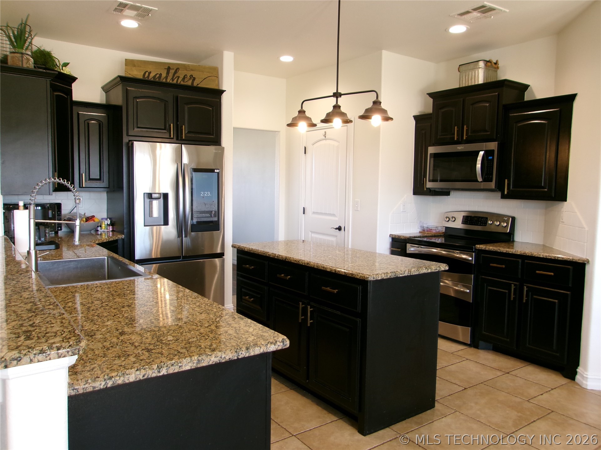 2071 E 53rd Muskogee OK 74403