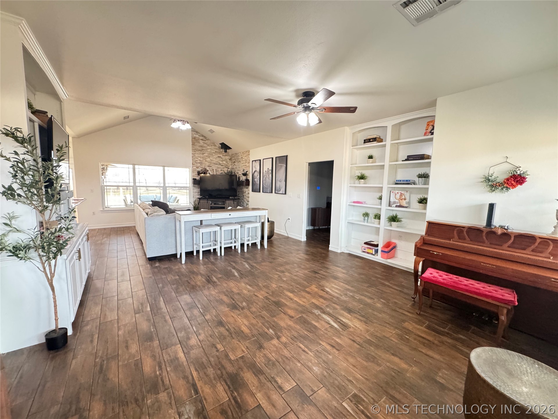 2071 E 53rd Muskogee OK 74403