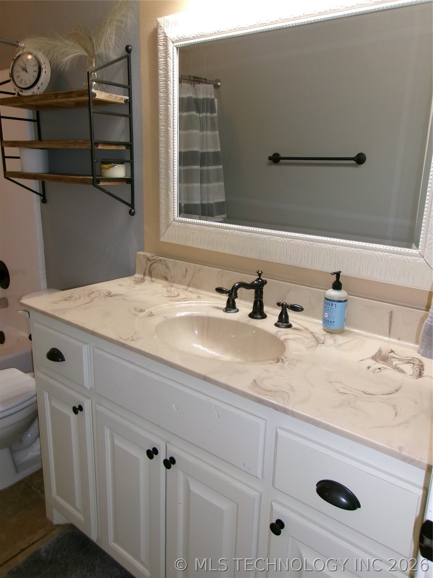 2071 E 53rd Muskogee OK 74403