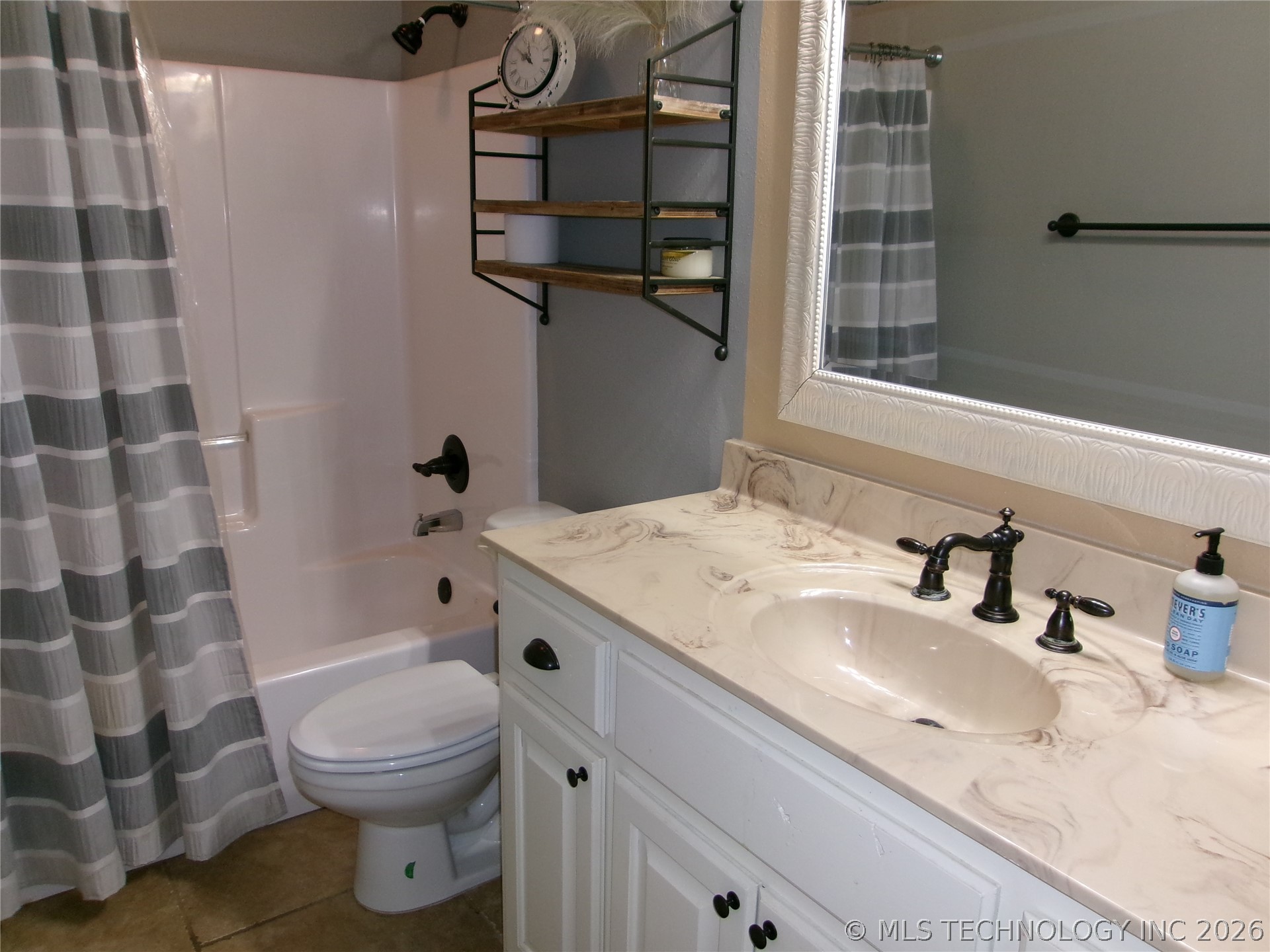 2071 E 53rd Muskogee OK 74403