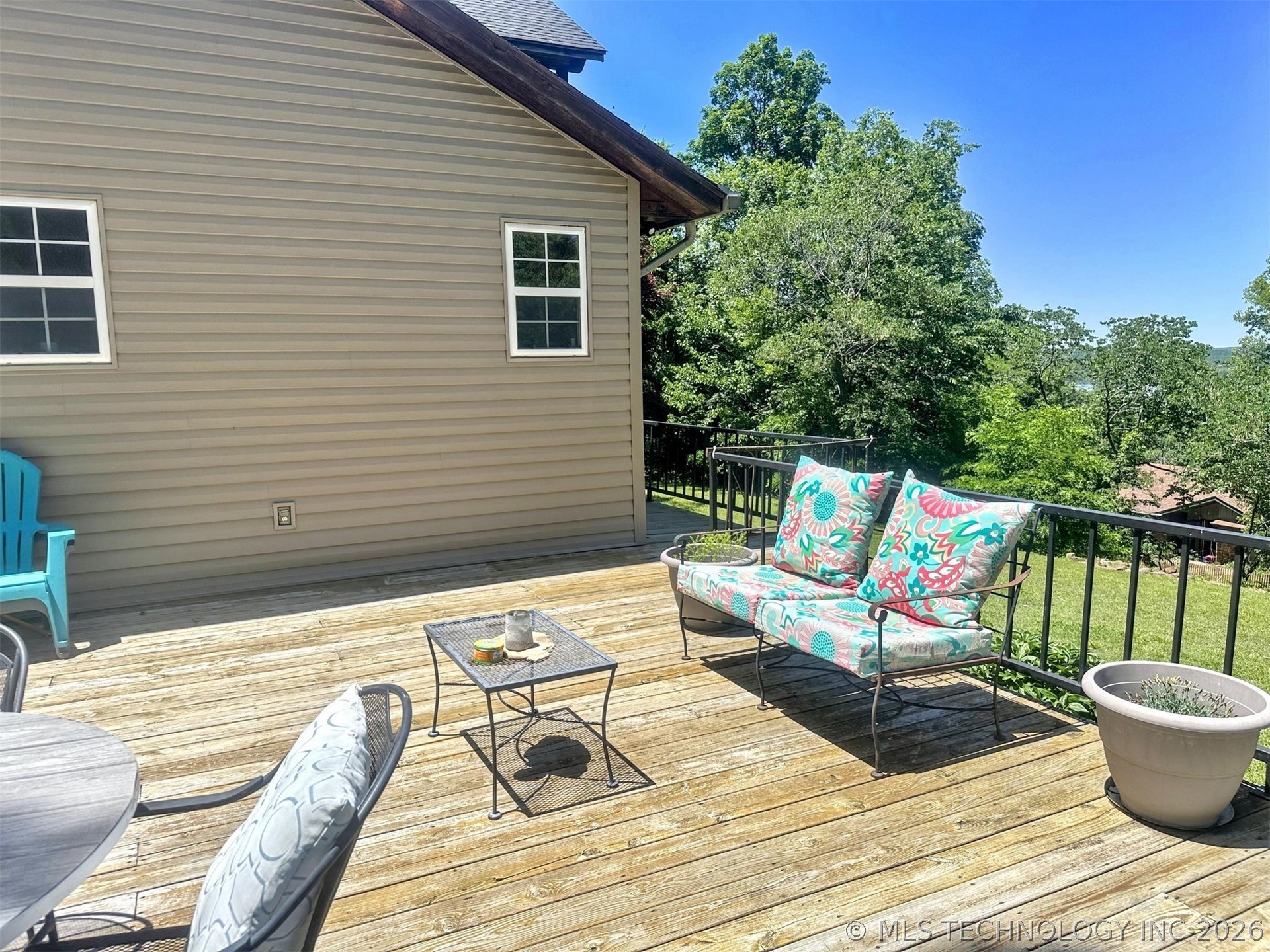 3293 W Southern Avenue Hulbert OK 74441