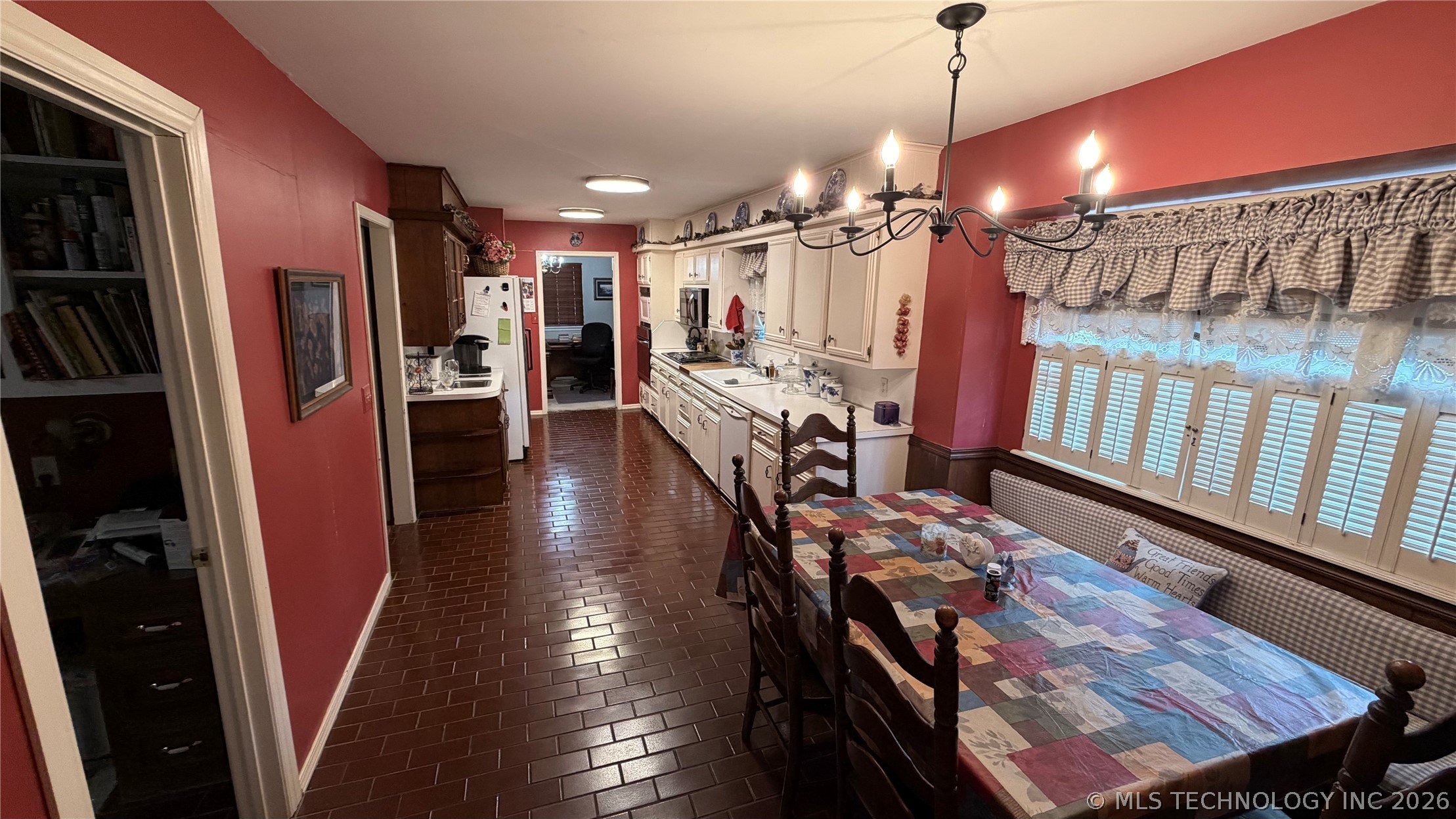 5826 S 79th Eastavenue Tulsa OK 74145