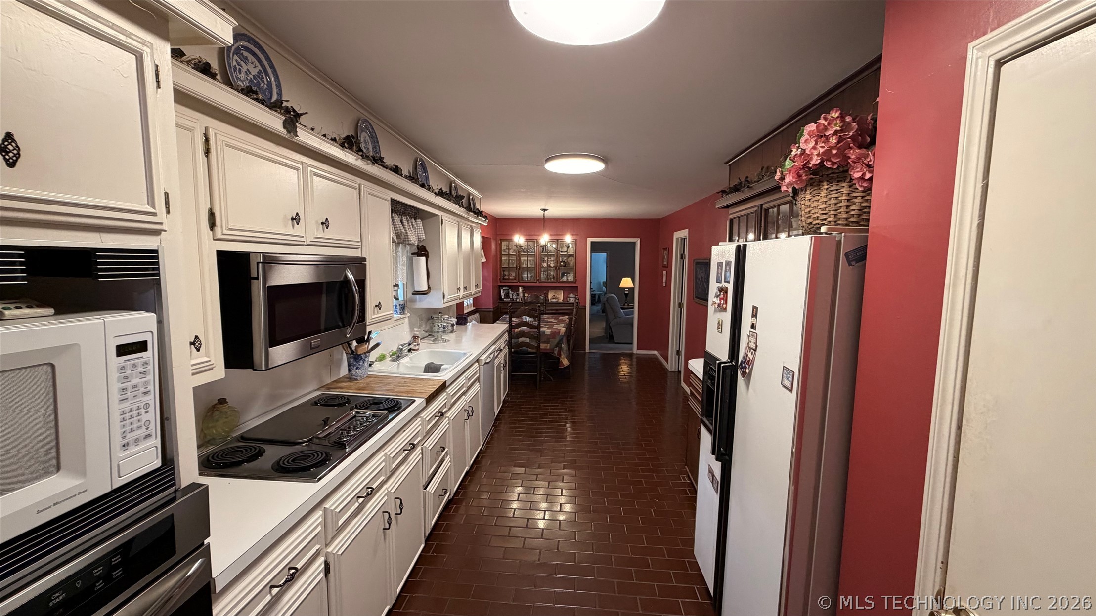 5826 S 79th Eastavenue Tulsa OK 74145