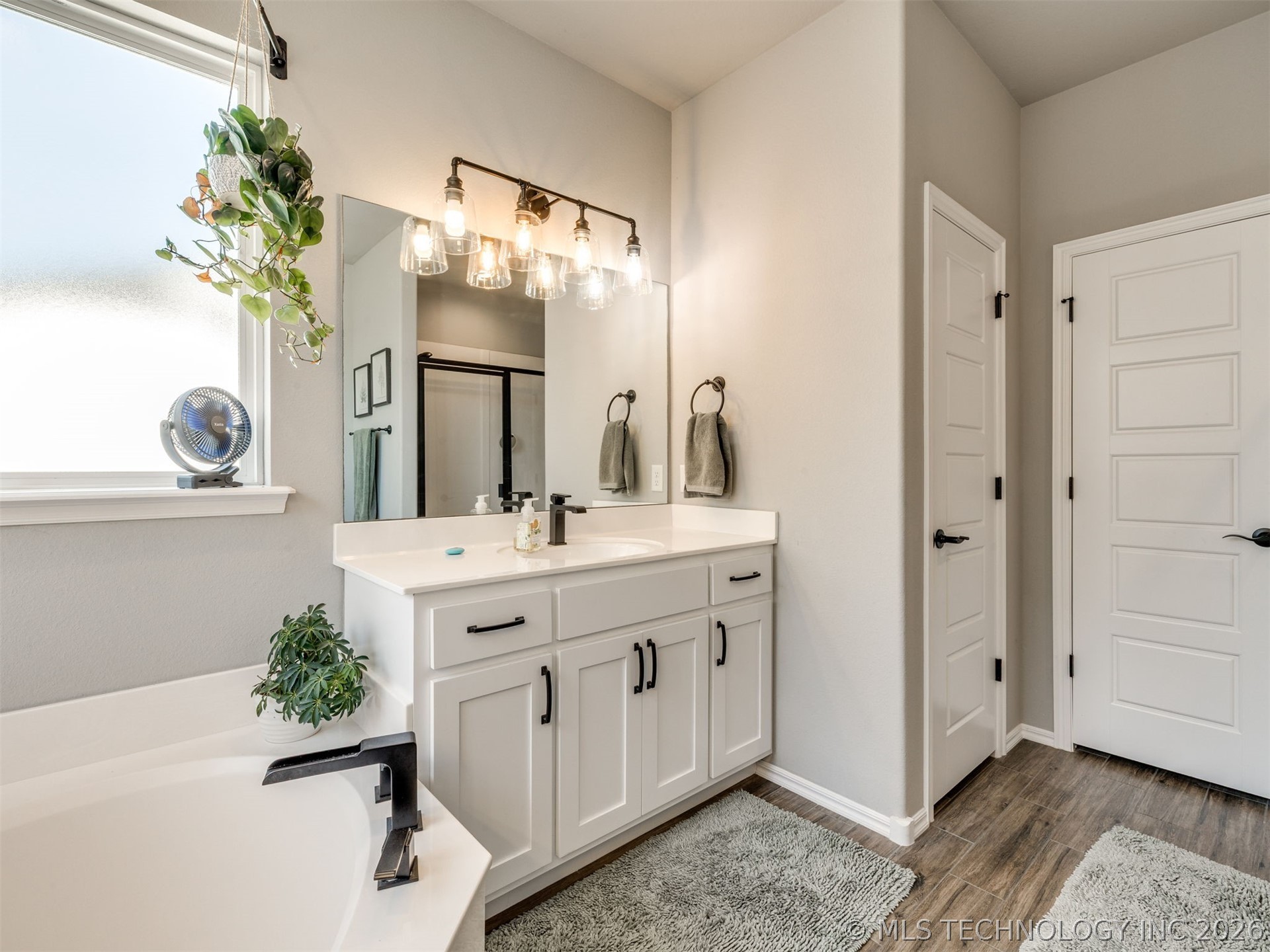 705 W 53rd Street Sand Springs OK 74063
