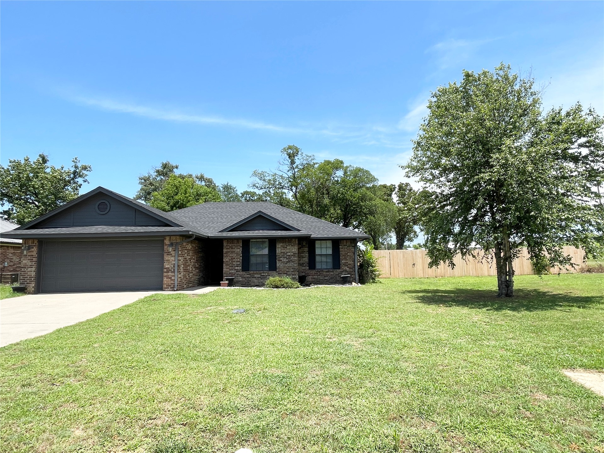 102 Northridge Durant OK 74701