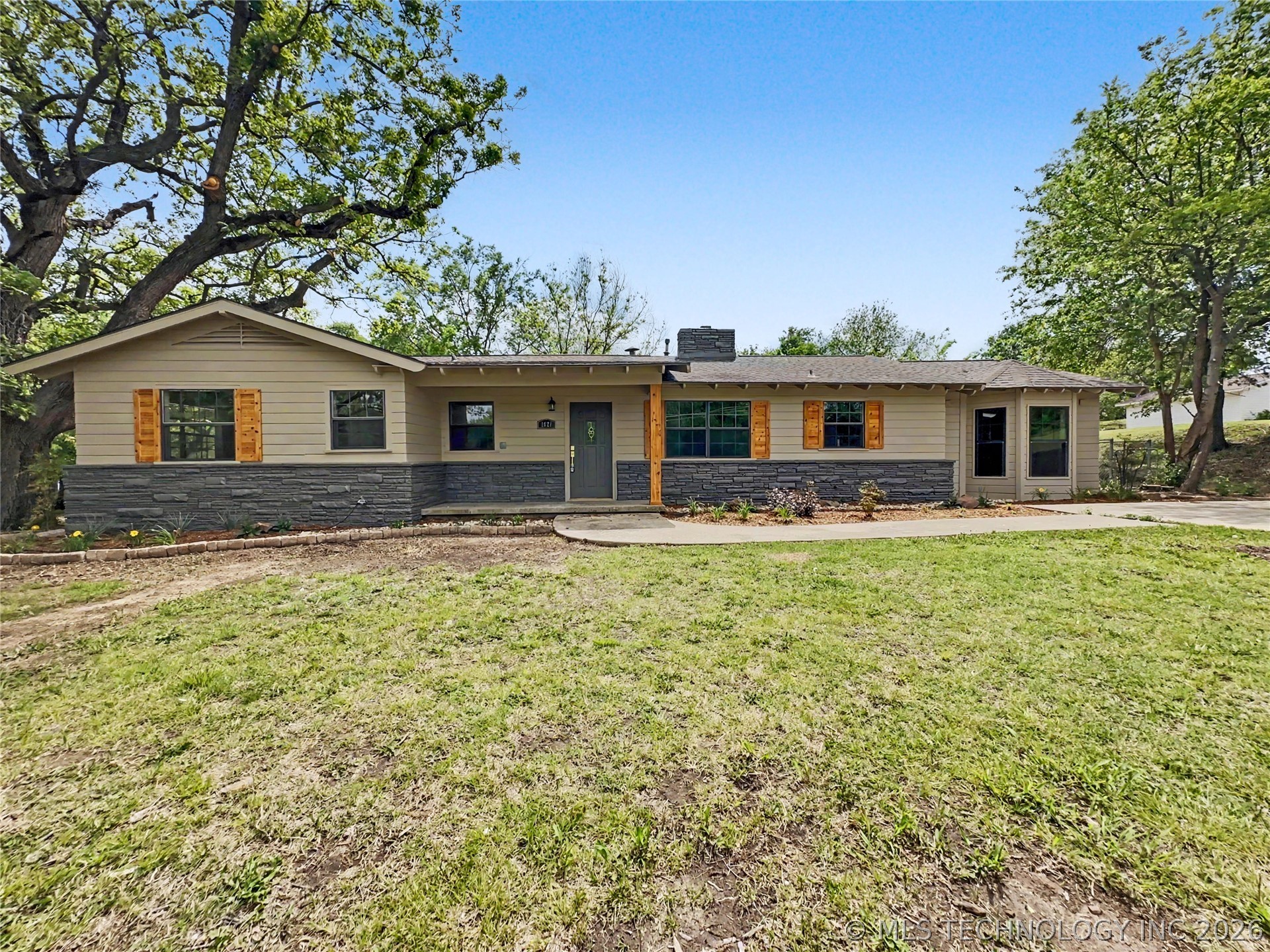 1421 E 18th Ada OK 74820