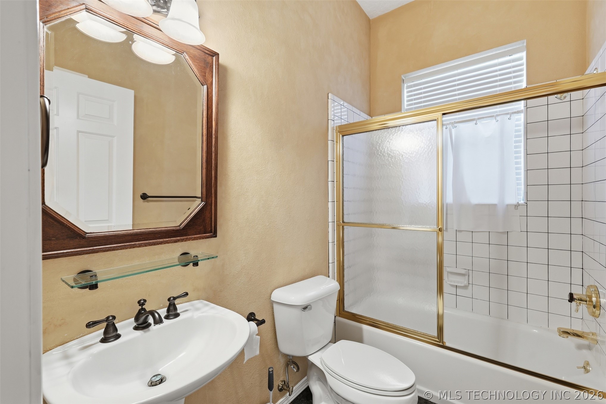 302 Larsh Lane Ada OK 74820