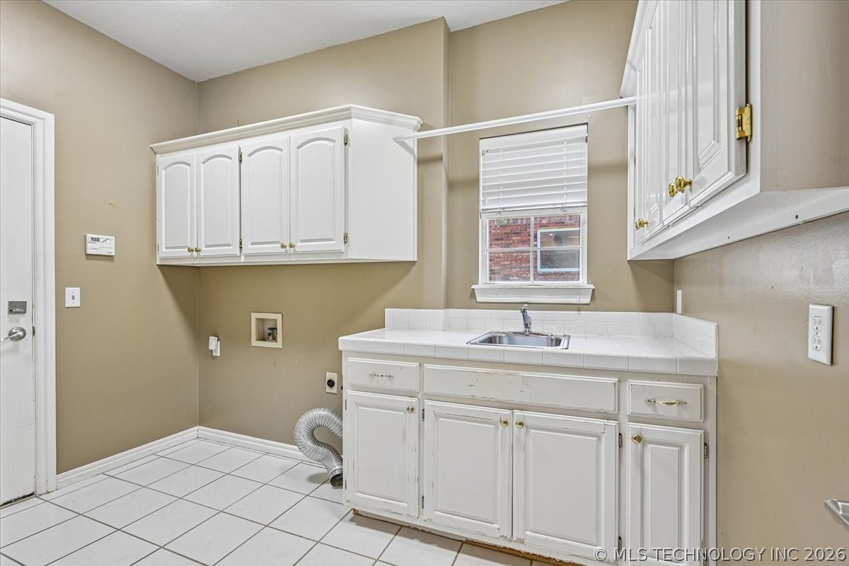 6219 E 89th Street Tulsa OK 74137
