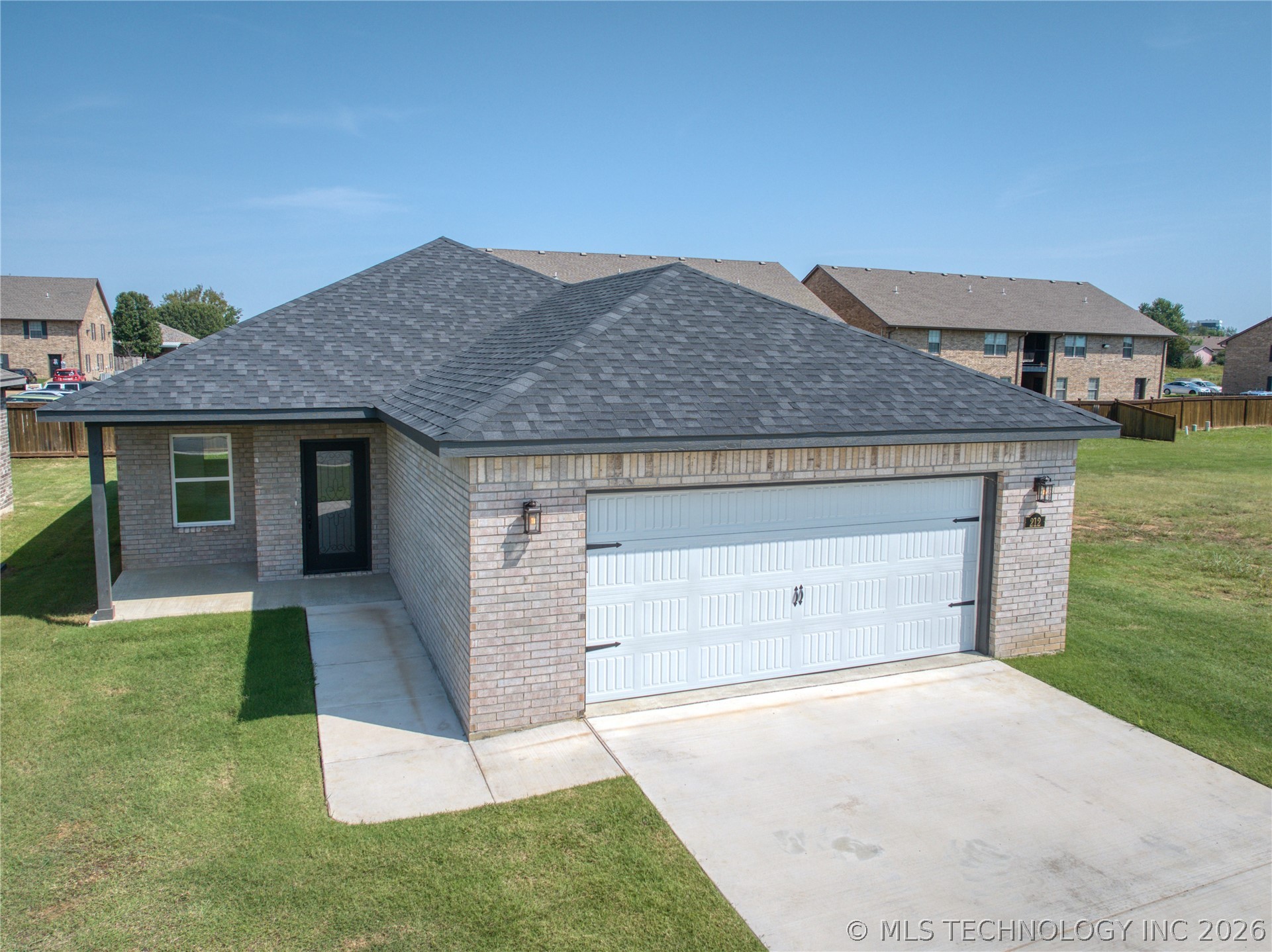 212 Cottonwood Street Calera OK 74730