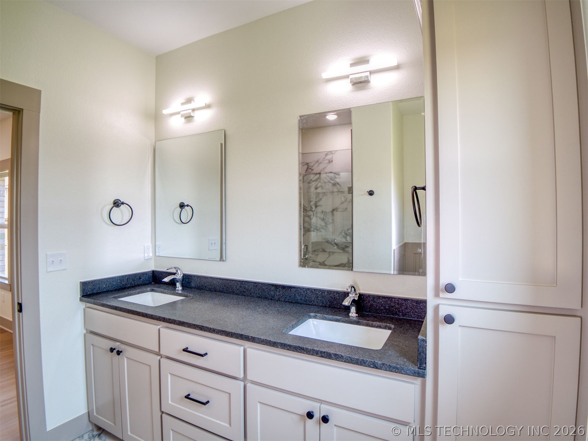 212 Cottonwood Street Calera OK 74730