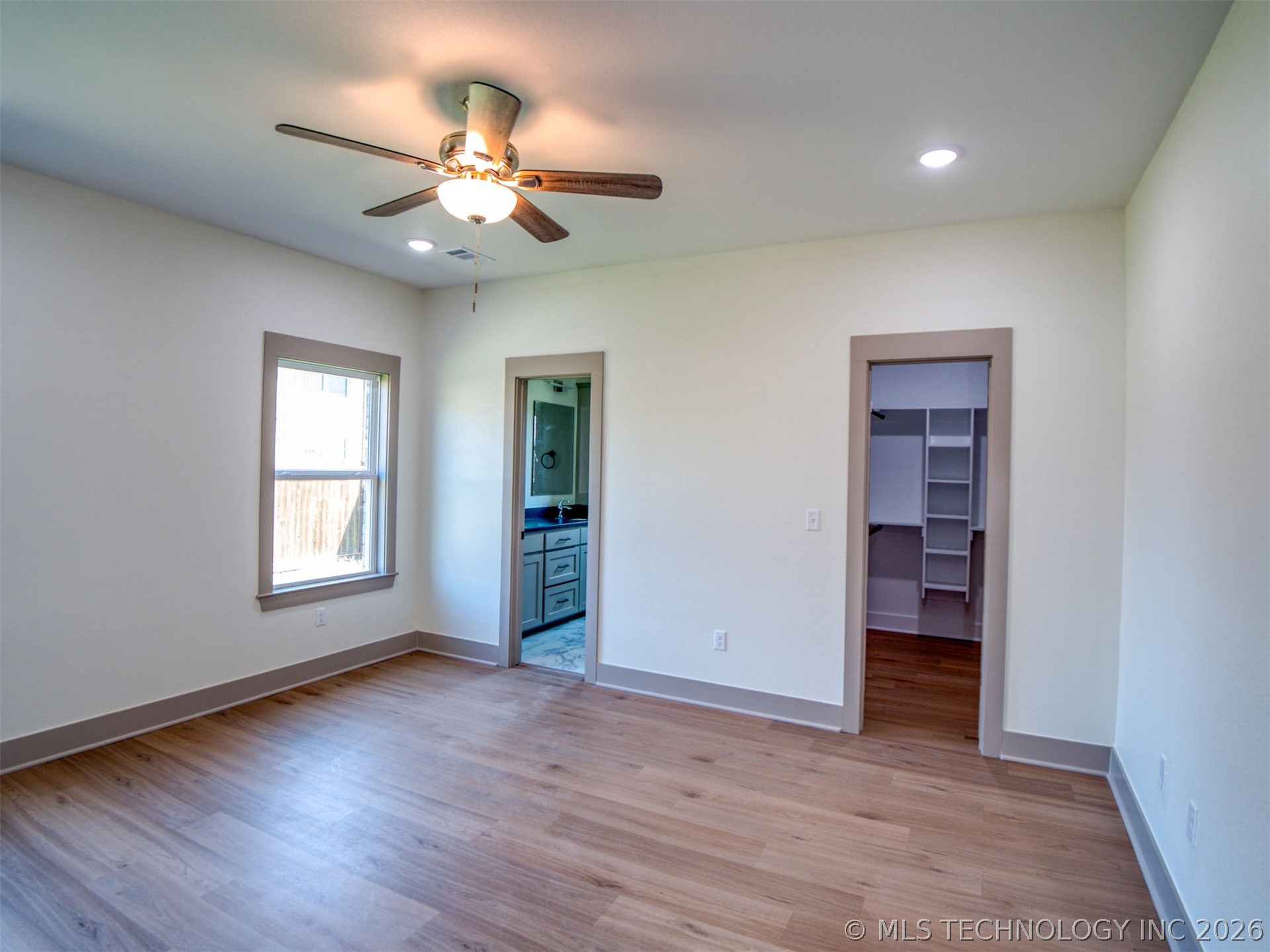 212 Cottonwood Street Calera OK 74730