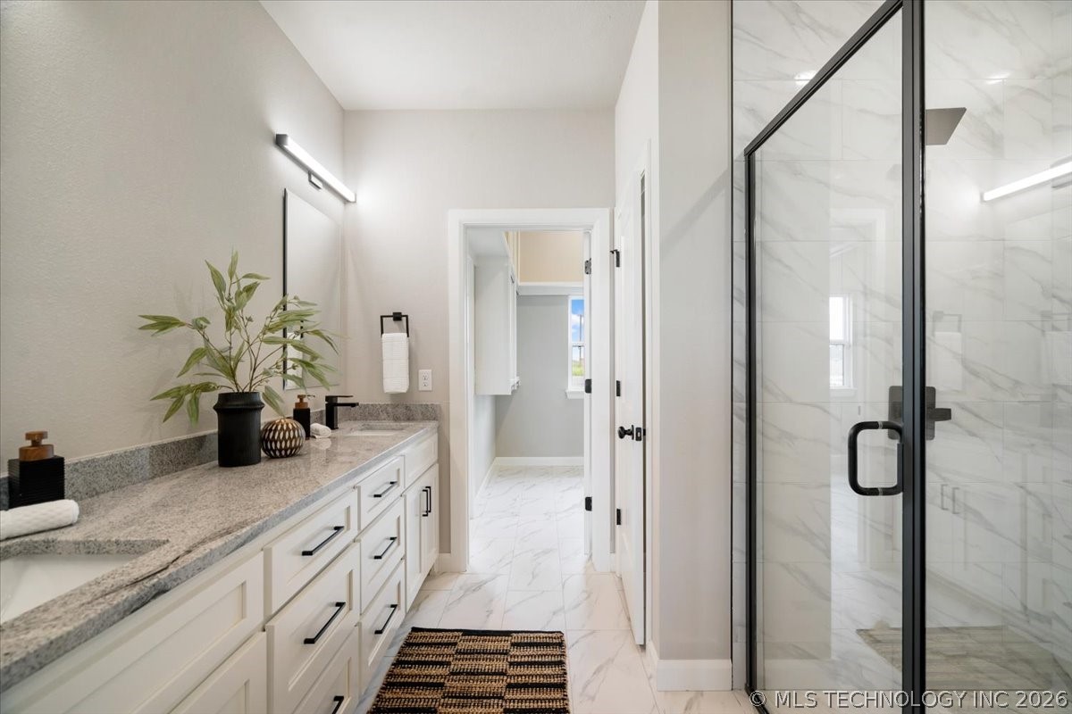 5294 Blackhawk Place Sperry OK 74073
