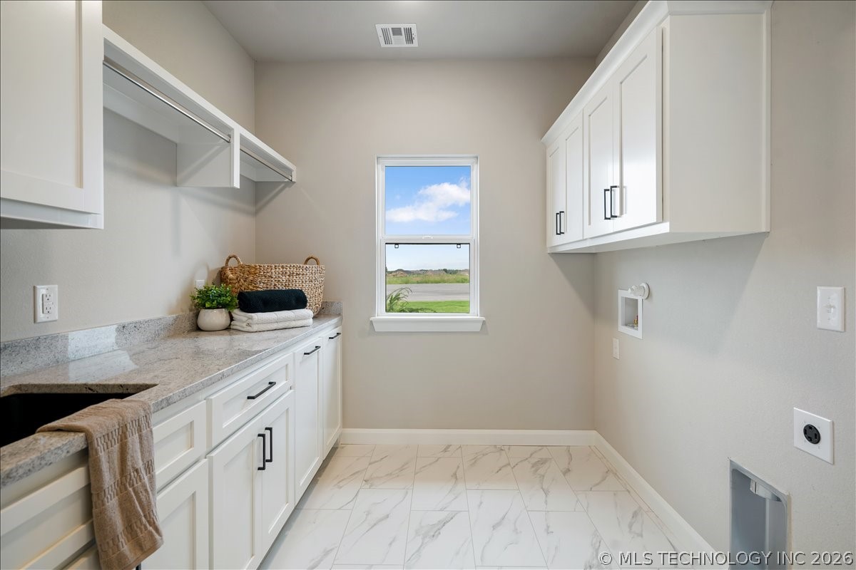 5294 Blackhawk Place Sperry OK 74073