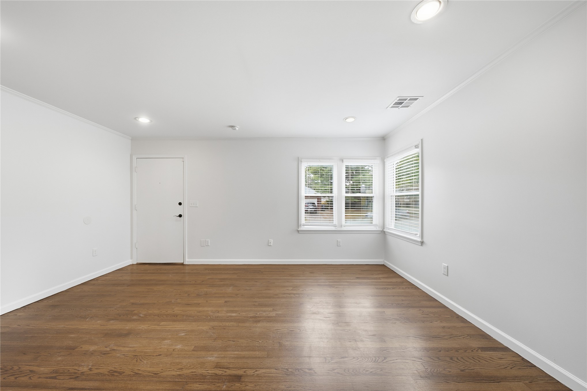 2023 E 12th Place Tulsa OK 74104