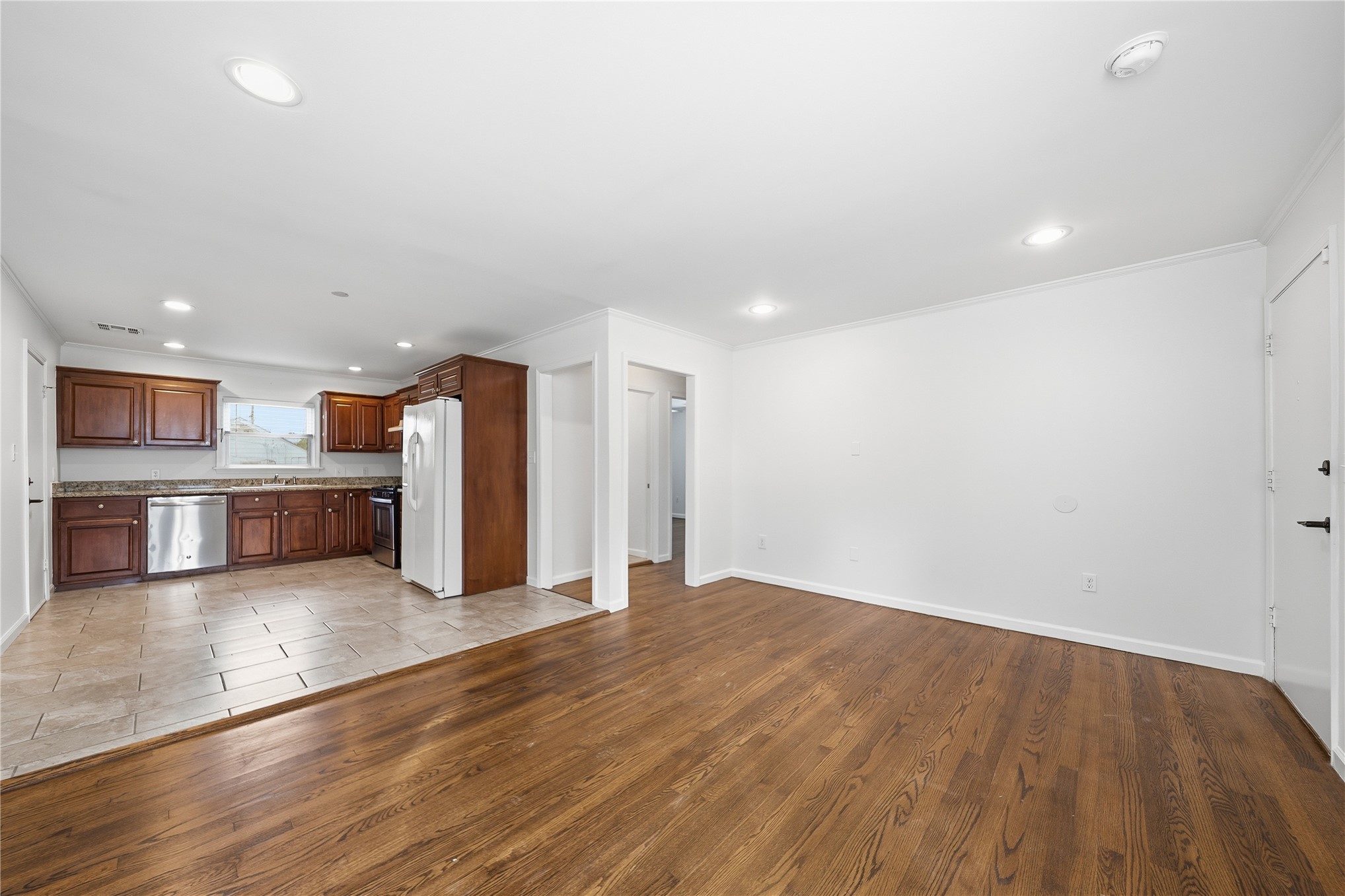 2023 E 12th Place Tulsa OK 74104