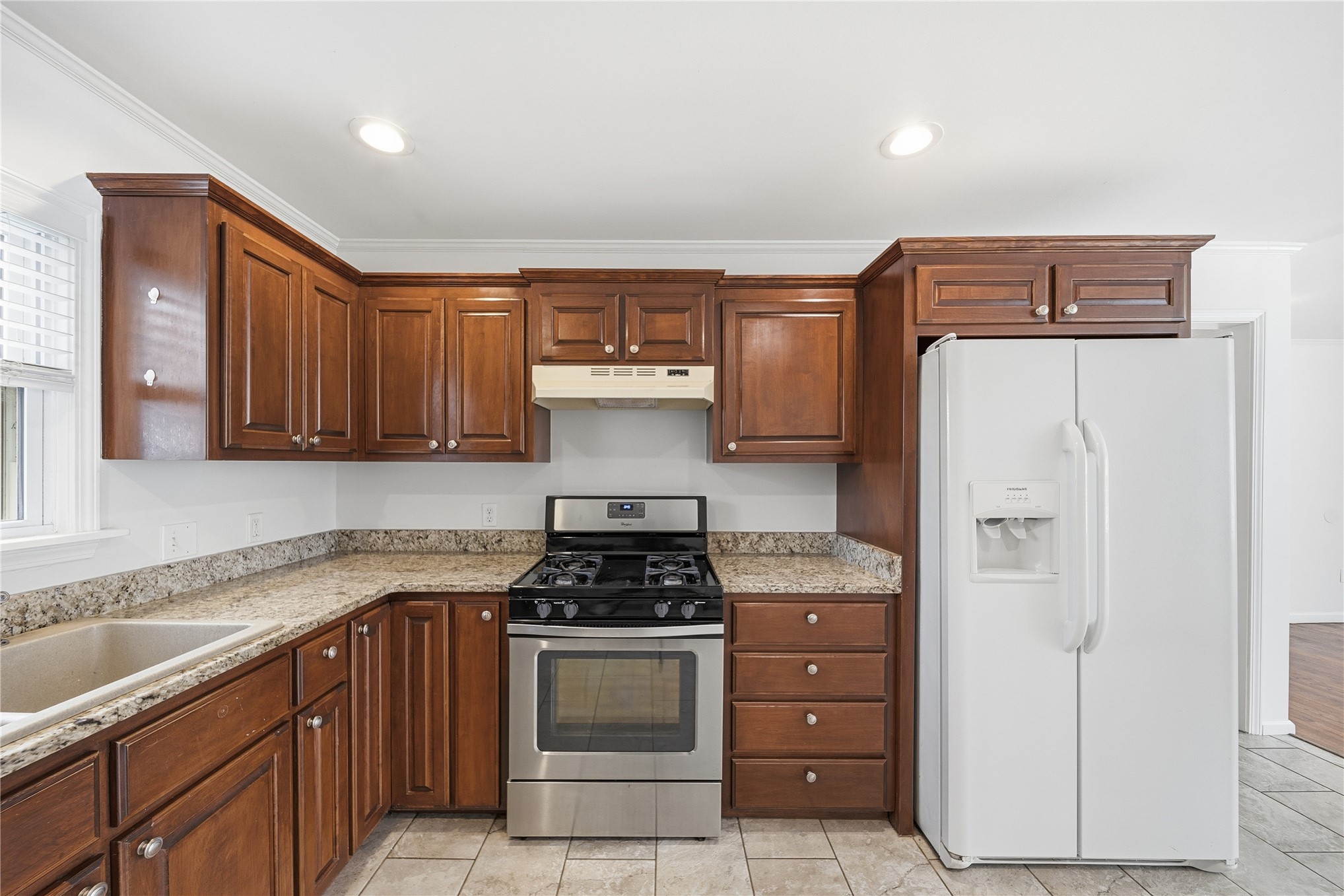 2023 E 12th Place Tulsa OK 74104